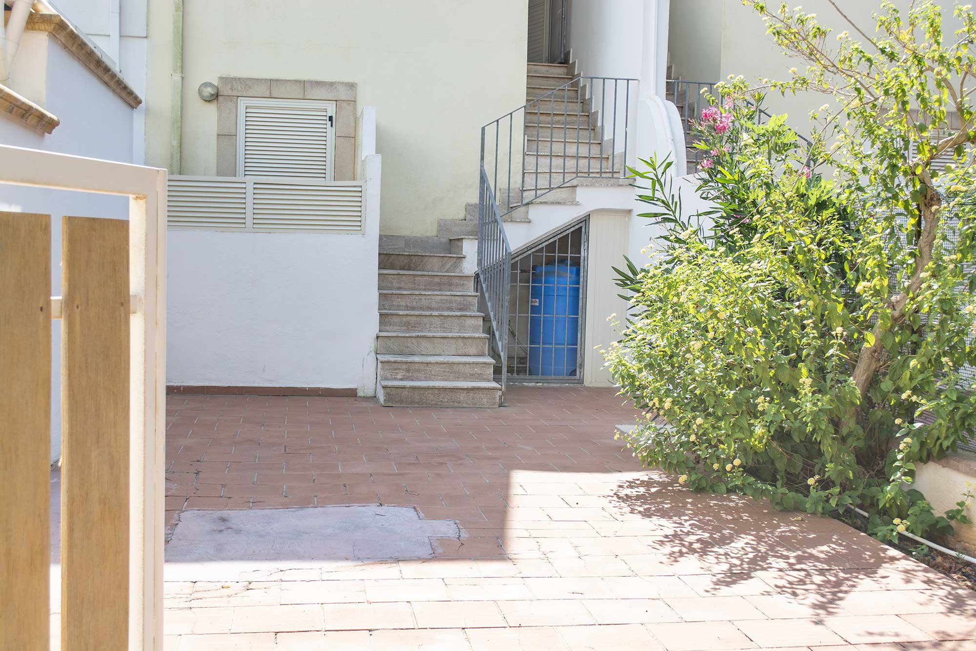 Appartamenti in Affitto a Torre Mozza 