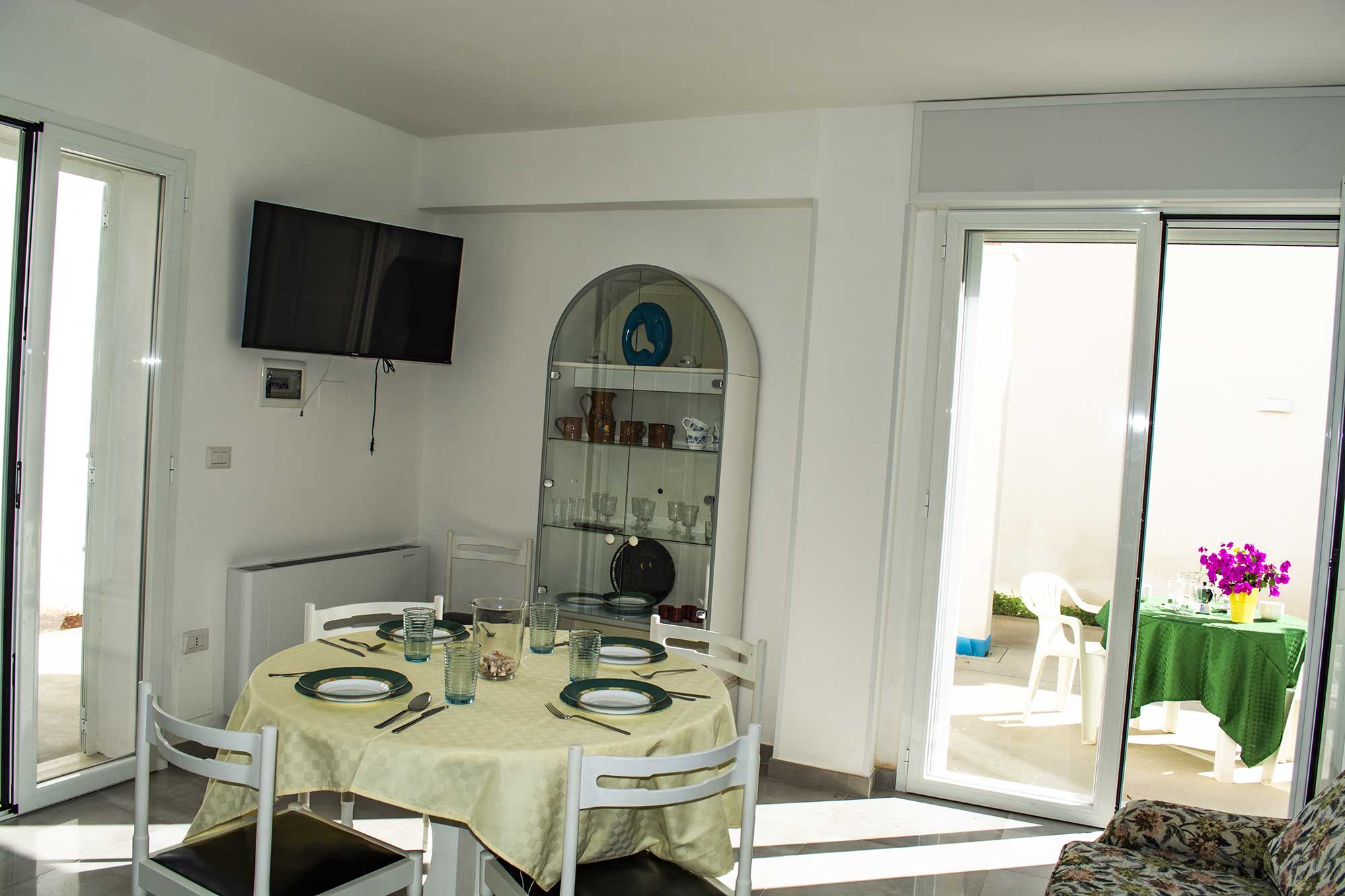 Stile e Comfort in Vacanza: Appartamento Esclusivo a Torre San Giovanni